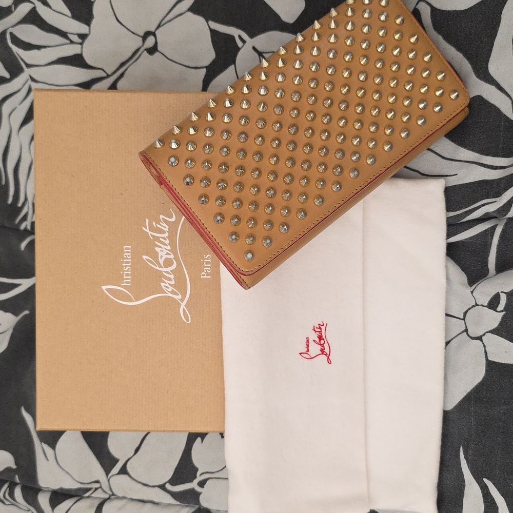 Christian LOUBOUTIN MACARON Wallet/Wristlet w/Box,Dust Bag - Picture 3 of 15